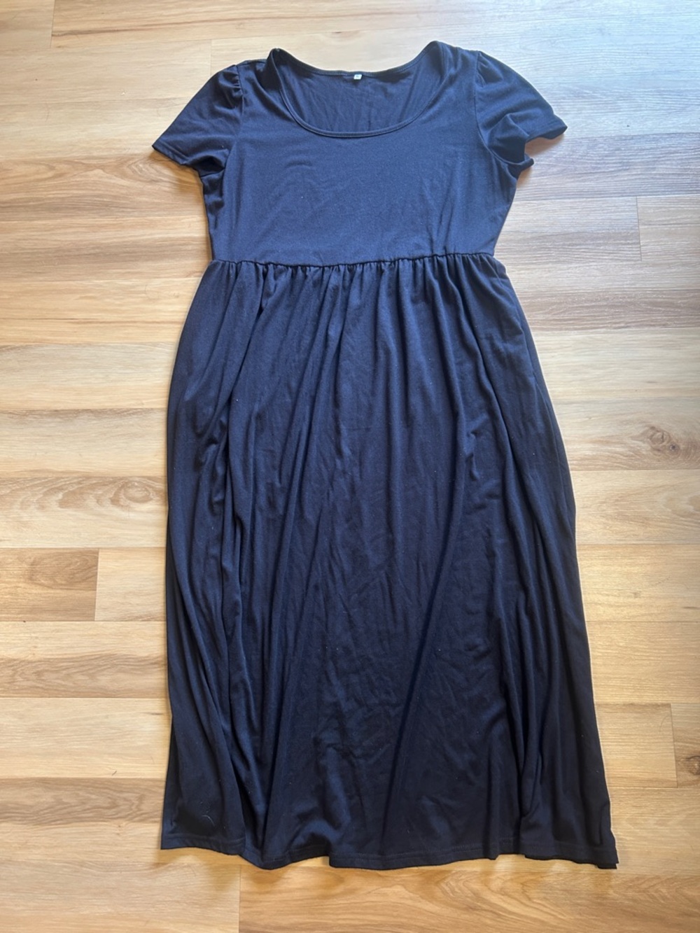 Classic Black Scoop-Neck Women's Dress